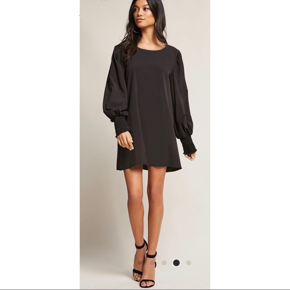 One By One Dresses & Skirts - Balloon Sleeve Back Dress